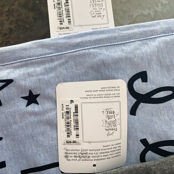 2pcs!First impressions blanket! Brand new! - Picture 7 of 7